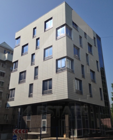 Бизнес центр класса А на продажу, м.Курская.