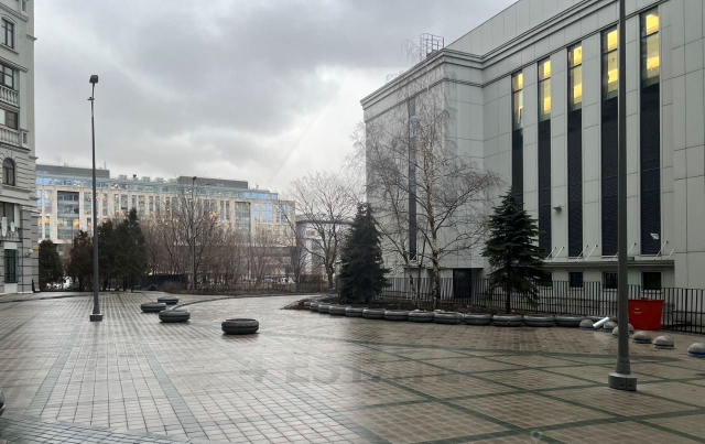 Офисное помещение с отд. входом, м.Новослободская.