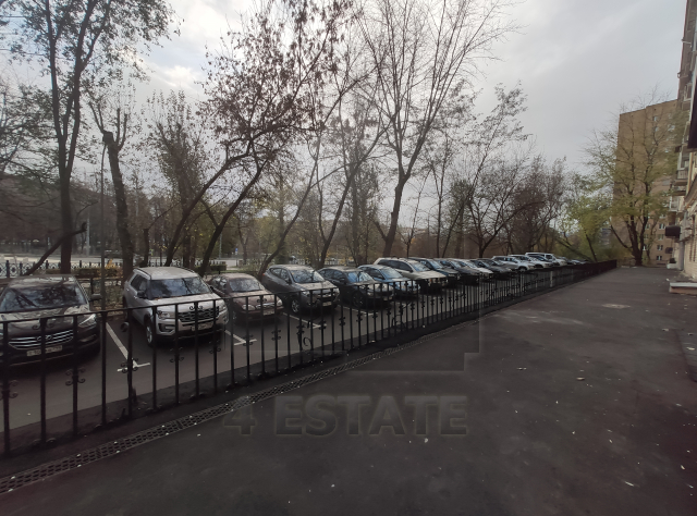 Торговое помещение в аренду, м.Достоевская.