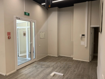 Аренда презентабельного офиса с отд. входом, м.Аэропорт.