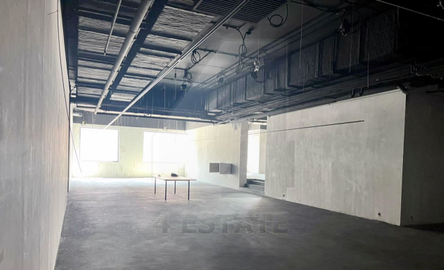 Аренда торговых помещений в элитном ЖК "RED 7", м.Красные ворота.