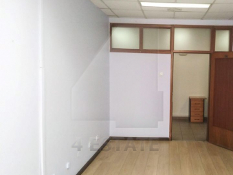 Аренда офисов в бизнес центре класса "В+" м. Дмитровская.