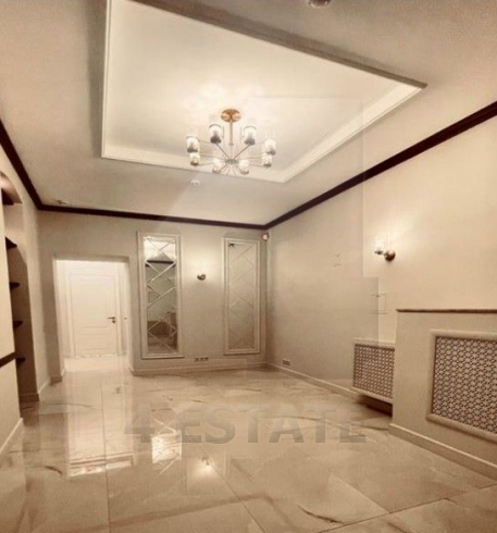 АРЕНДА ПОМЕЩЕНИЯ В ЖИЛОМ ДОМЕ, М.кРОПОТКИНСКАЯ