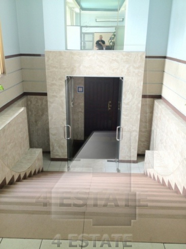 Продажа маленьких офисов в бизнес центре класса В+, м.Чистые пруды.