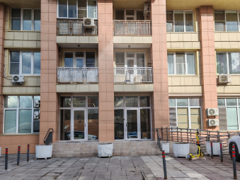 Аренда помещений с отдельным входом в элитном ЖК, м.Сокол.