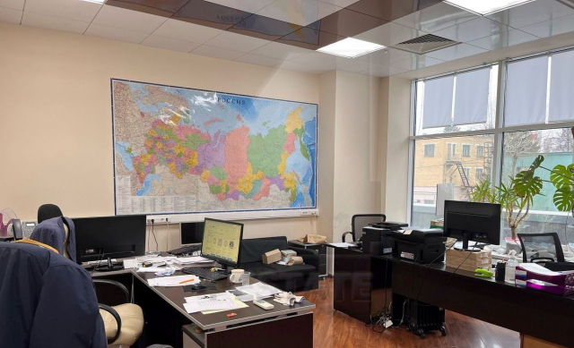 Аренда офисов в бизнес центре "Хамелеон" м. Рязанский проспект.