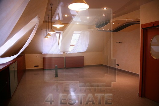 Продажа презентабельного особняка, м.Цветной б-р.