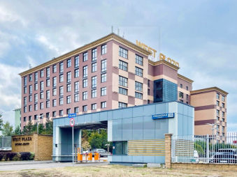 Бизнес-центр «West Plaza», м. Славянский бульвар.