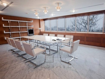 Аренда высококачественных офисов в бизнес центре класса А+ "Знаменка"(Znamenka), м.Арбатская.