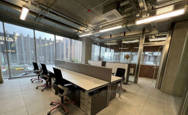 Бизнес-центр "Серпантин", м.Римская