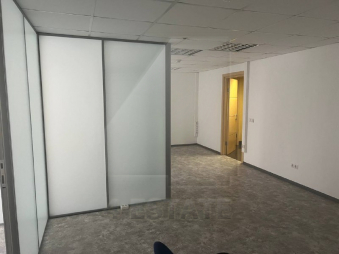 Аренда офисов в бизнес центре класса В+, м.ВДНХ.