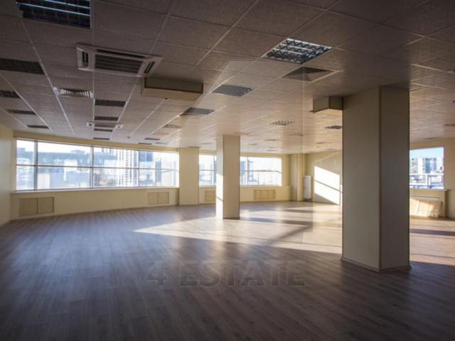 Бизнес-центр "РТС Варшавский" м. Улица Академика Янгеля. 