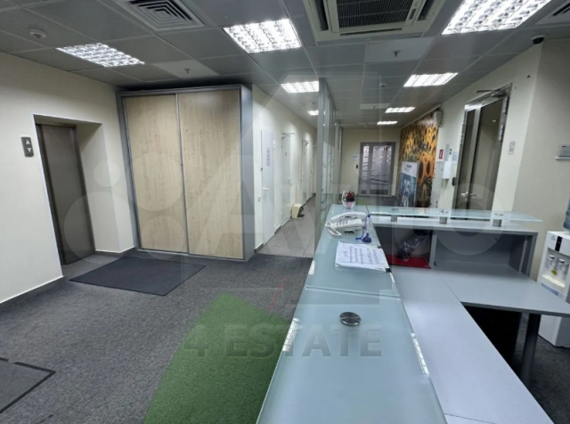 Аренда офисов в бизнес центре класса А, м.Серпуховская.