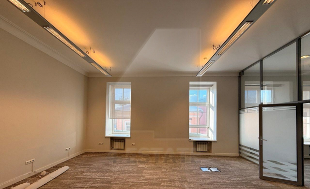 Аренда офисов в особняке класса В+, м.Кропоткинская.