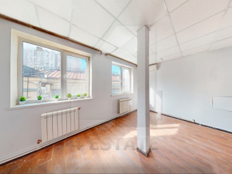 Торговая площадь с отд. входом (можно общепит), м.Добрынинская.