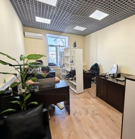 Аренда офисов в бизнес-центре класса В+, м.Парк культуры.