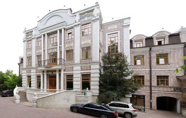 Презентабельный особняк класса В+, м. Красные ворота.