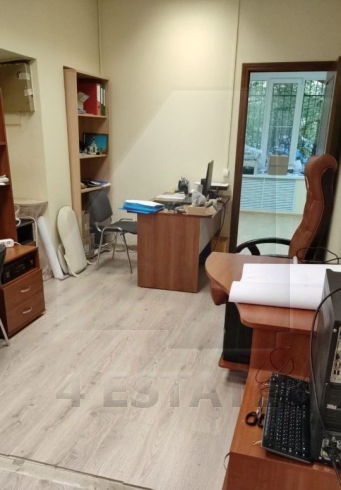 Офисное помещение с отд. входом, м.Цветной б-р.