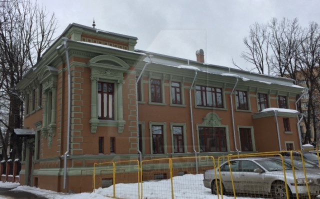 Аренда реконструированного здания класса А, м.Достоевского.