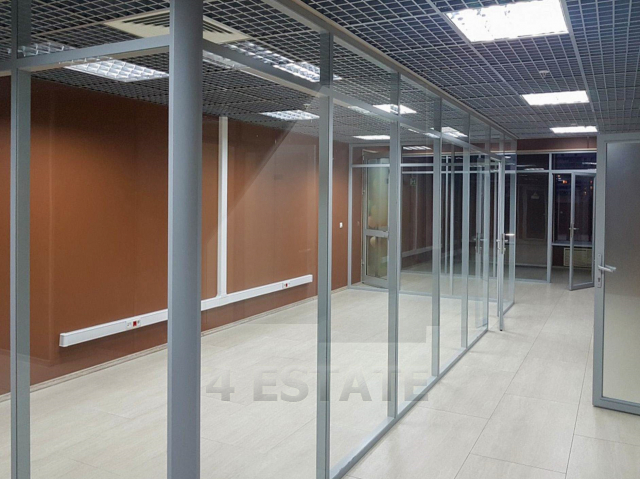 Бизнес-центр "РТС Варшавский" м. Улица Академика Янгеля. 