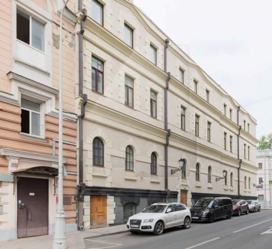 Продажа торгового помещения с отд. входом, м.Трубная.