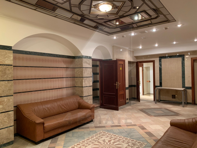 Продажа презентабельного особняка А класса, м.Чистые Пруды.