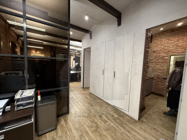 Аренда особняка класса А, в стиле "LOFT", м.Кропоткинская.