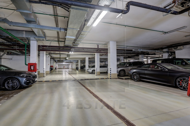 Продажа офисов в бизнес центре класса В+ "Полларс", м. Павелецкая.