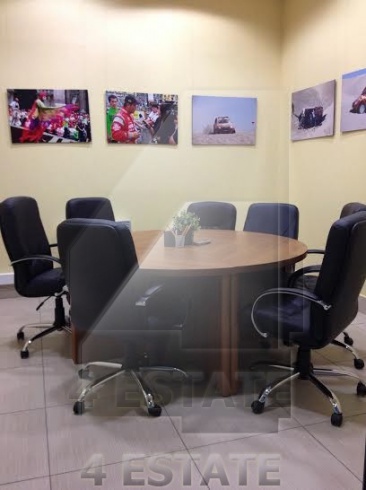 Аренда офисного помещение в торгово-офисном центре, м.Тульская.