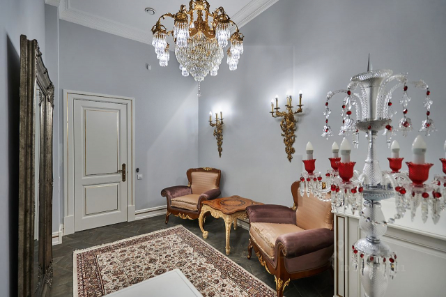 Аренда VIP офиса с отд. входом, м.Достоевская.