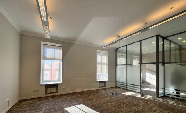 Аренда офисов в особняке класса В+, м.Кропоткинская.