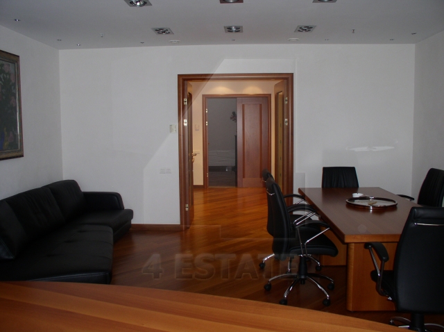 Продажа офиса в бизнес-центре класса А, м.Маяковская.