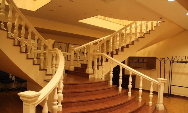 Продажа презентабельного особняка класса В+, м.Смоленская.