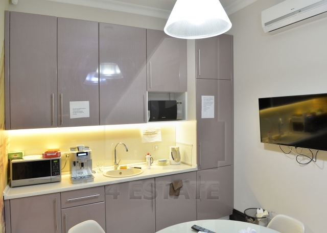 Продается презентабельный особняк, м.Смоленская.