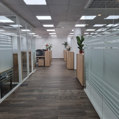 Продажа офисов в бизнес центре класса B+, м.Авиамоторная.