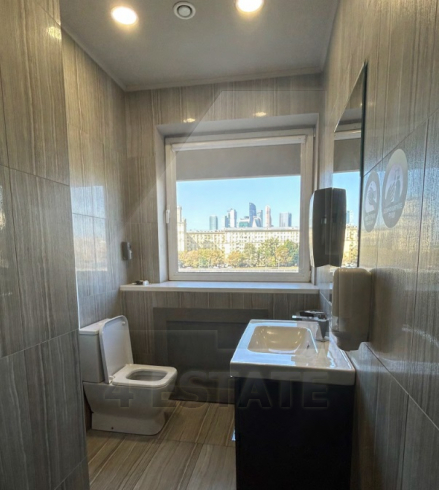 Аренда офиса в бизнес-центре класса А, м.Киевская.