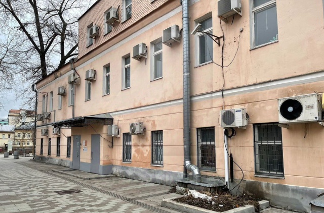 Офисный особняк класса В, м.Новокузнецкая.