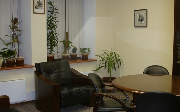 Аренда офиса в бизнес-центре класса B+, м. Менделеевская.