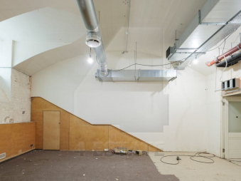 Продажа торгового помещения с отд. входом, м.Трубная.