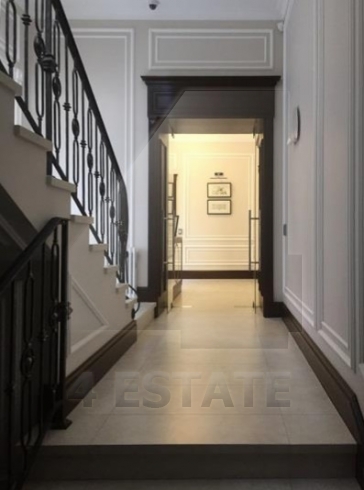 Продается презентабельный особняк, м.Смоленская.