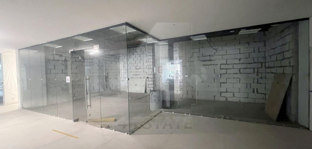 Аренда торговых помещений в элитном ЖК "RED 7", м.Красные ворота.