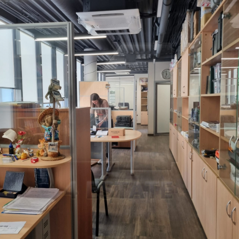 Продажа офисов в бизнес центре класса B+, м.Авиамоторная.