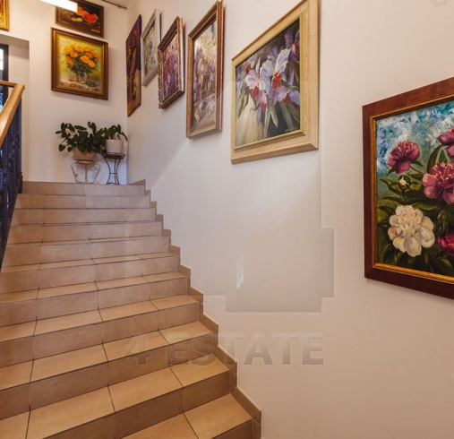 Аренда офиса в ЖК "Четыре Солнца", м.Новокузнецкая.