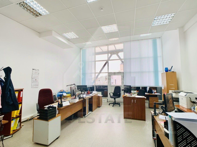 Офис в бизнес центре В+, м.Цветной б-р.