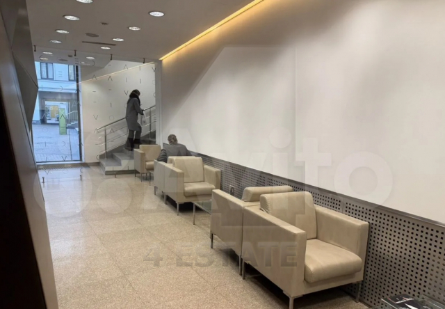 Презентабельный офис в бизнес комплексе класаа А, м.Менделеевская.