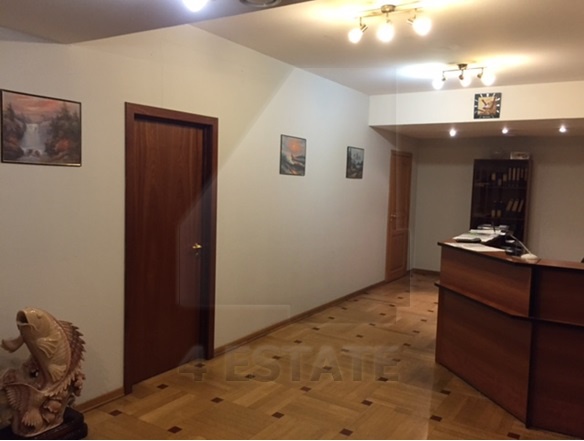 Аренда помещения свободного назначения, м.Баррикадная.