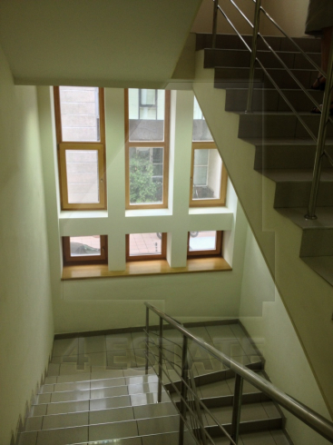 Продажа реконструированного особняка класса В+, м.Кропоткинская.