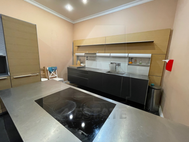 Продажа представительского особняка, м.Смоленская.