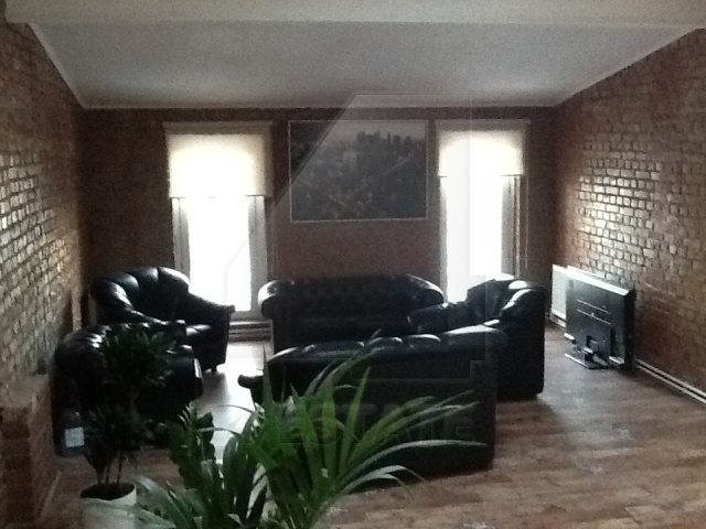 Продажа трехуровневого блока с отдельным входом в стиле ЛОФТ, м.Бауманская.