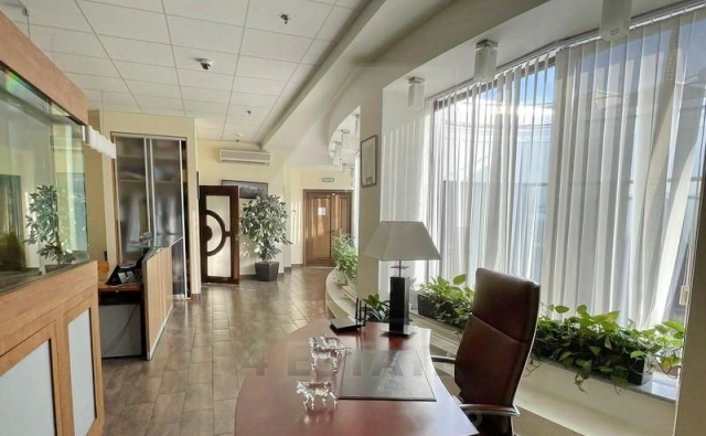 Реконструированный особняк класса А, м.Фрунзенская.